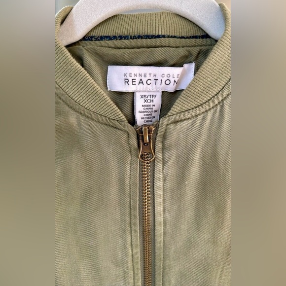 Kenneth Cole Reaction Olive Green Lightweight Bomber Jacket - Picture 2 of 9